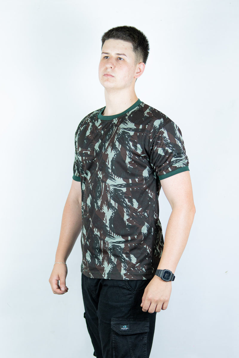 Camiseta Camuflada Personalizada Militar Masculina Dry Fit LISA Manga Curta