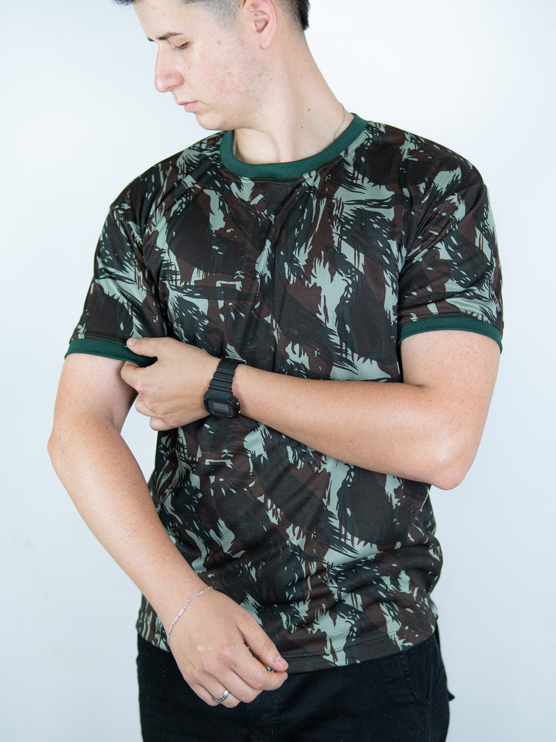 Camiseta Camuflada Personalizada Militar Masculina Dry Fit LISA Manga Curta